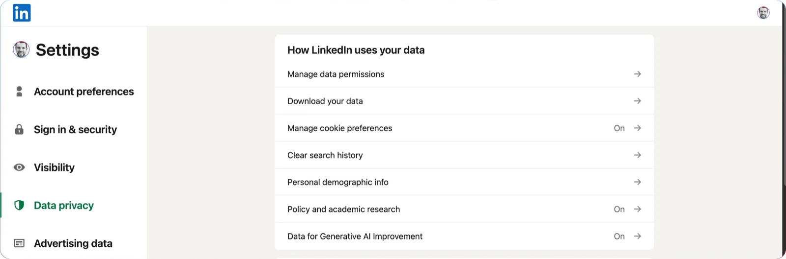 LinkedIn data privacy panel, Download your data is the second option